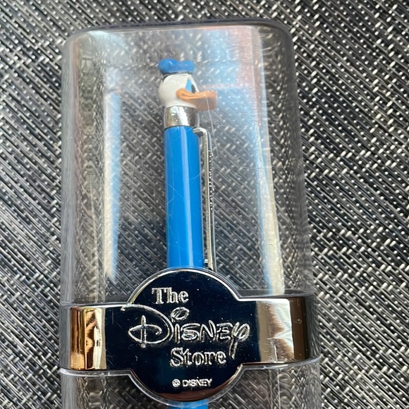 Vintage Disney Store Donald Ball Point Pen in Original Case - Picture 2 of 11